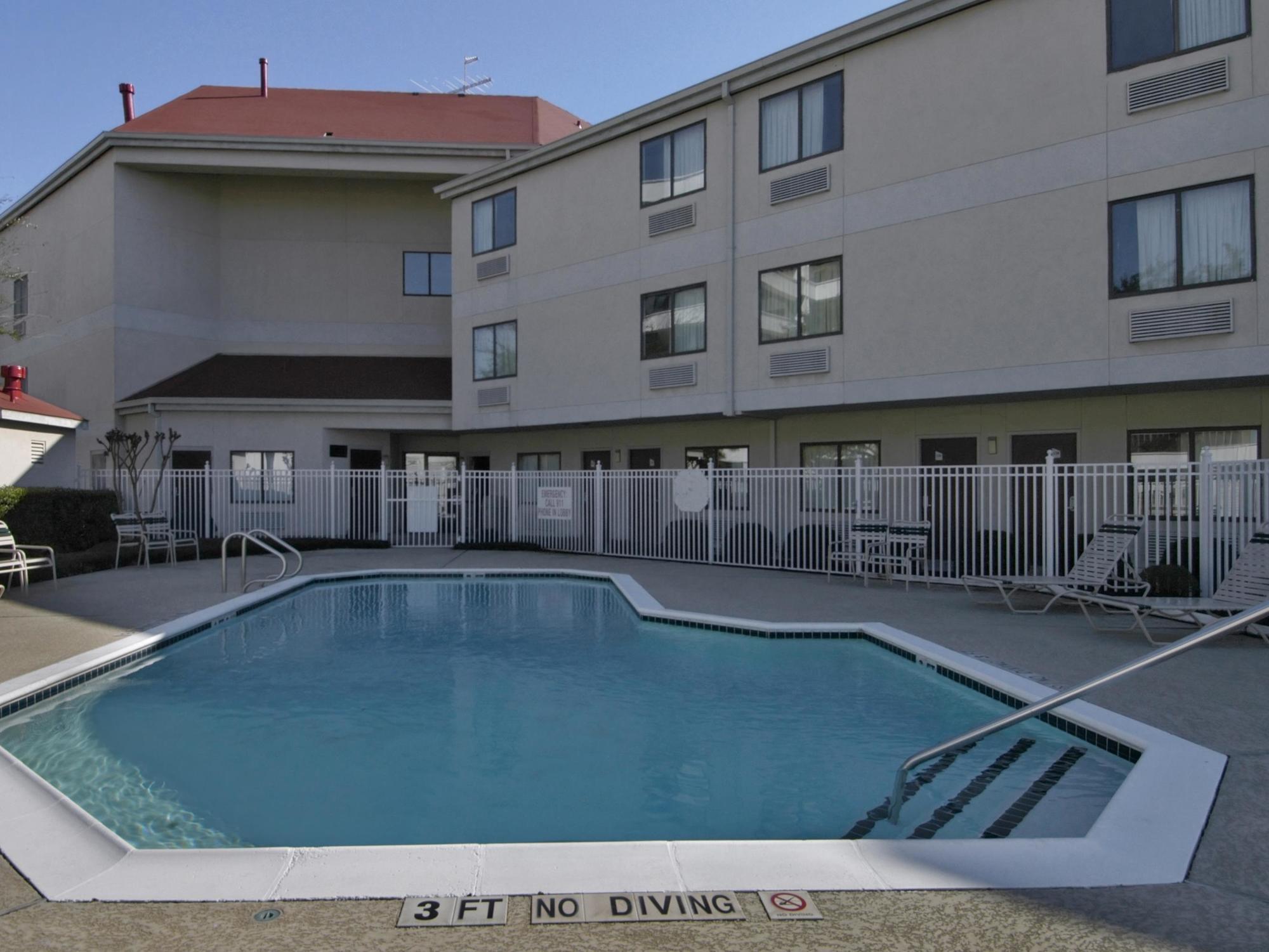 Red Roof Inn El Paso West Exterior photo